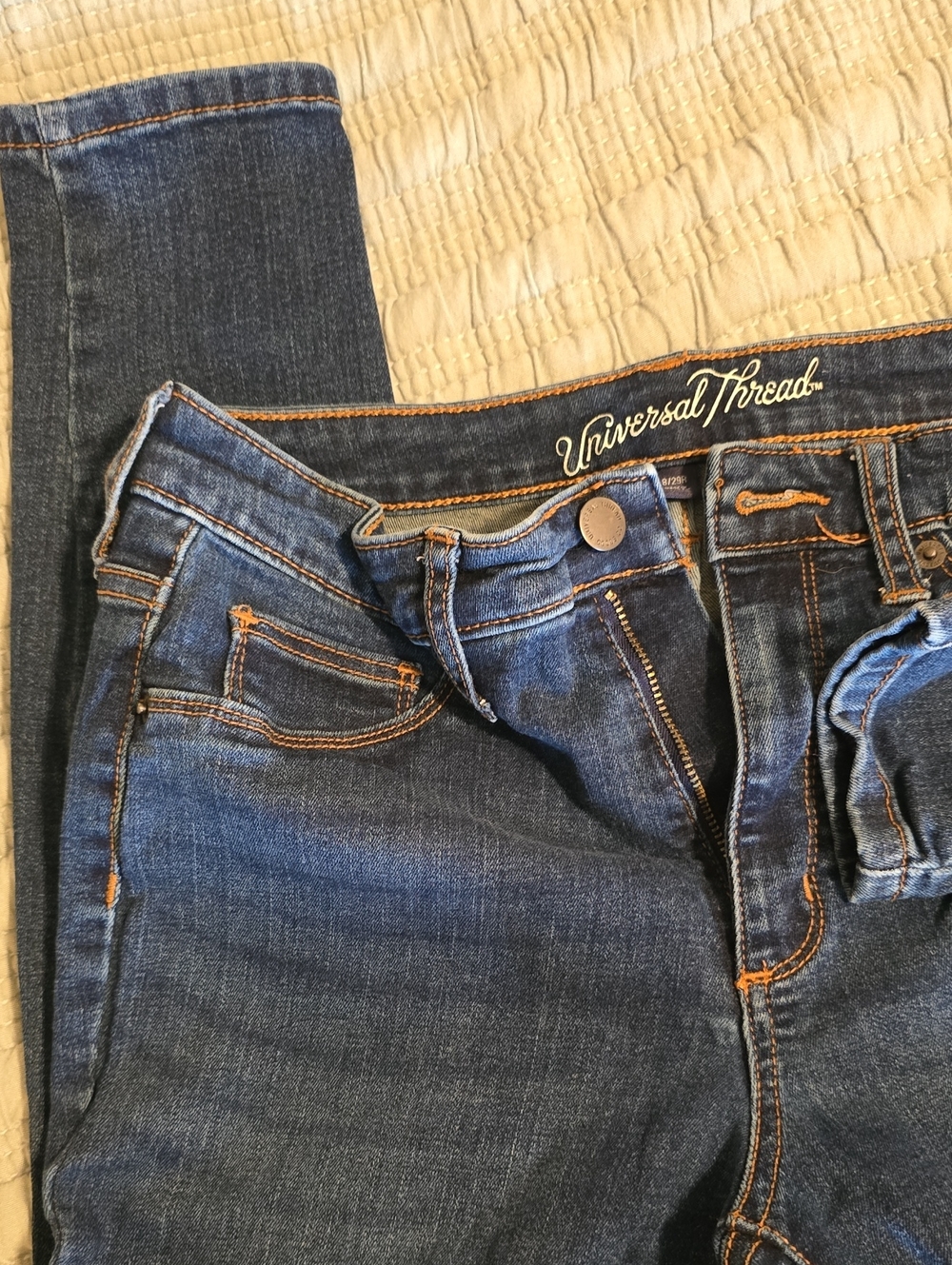 Universal Thread Women's Indigo Skinny Jeans with Contrast Stitching